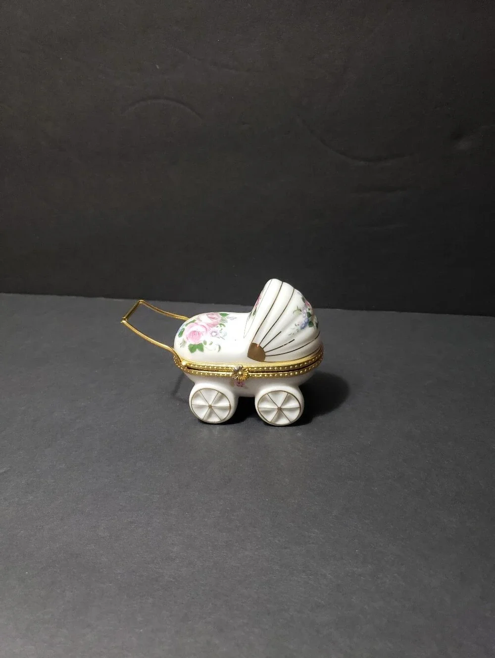 BABY CARRIAGE Floral Trinket Holder